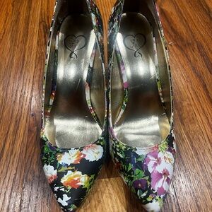 143 Girl Black Floral Heels